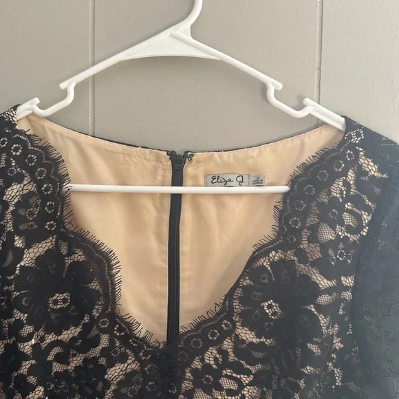 Eliza J Black nCream eyelash lace cocktail dress. - Picture 9 of 12